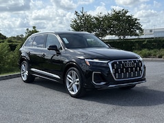 2025 Audi Q7 55 Premium Plus SUV