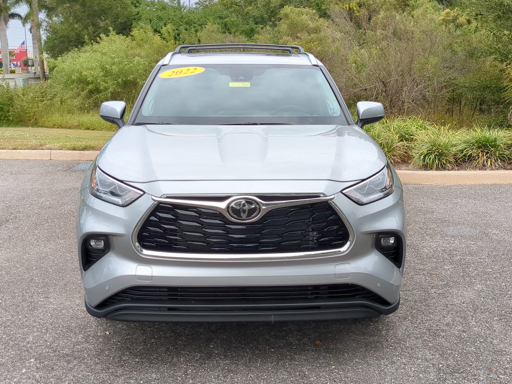 Used 2022 Toyota Highlander Limited SUV