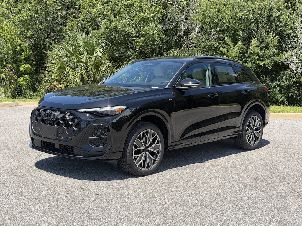 New 2026 Audi Q5 2.0T Premium Plus SUV