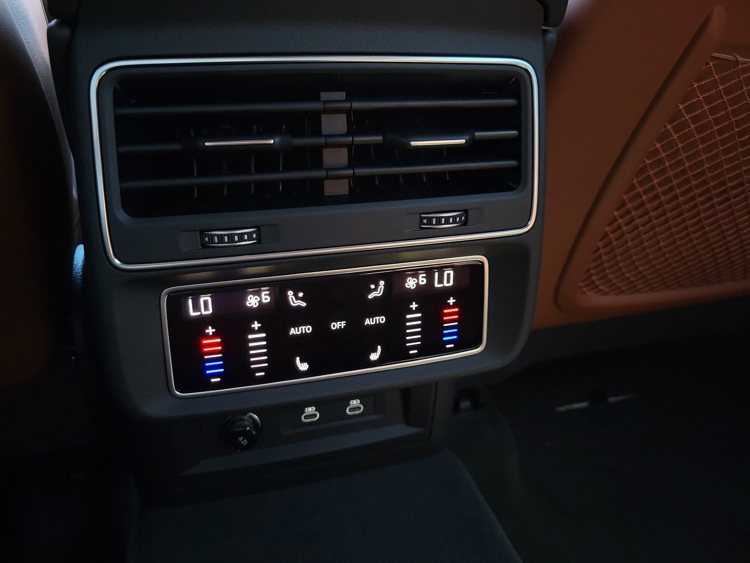 2026 Audi Q8 Premium Plus - Photo 16