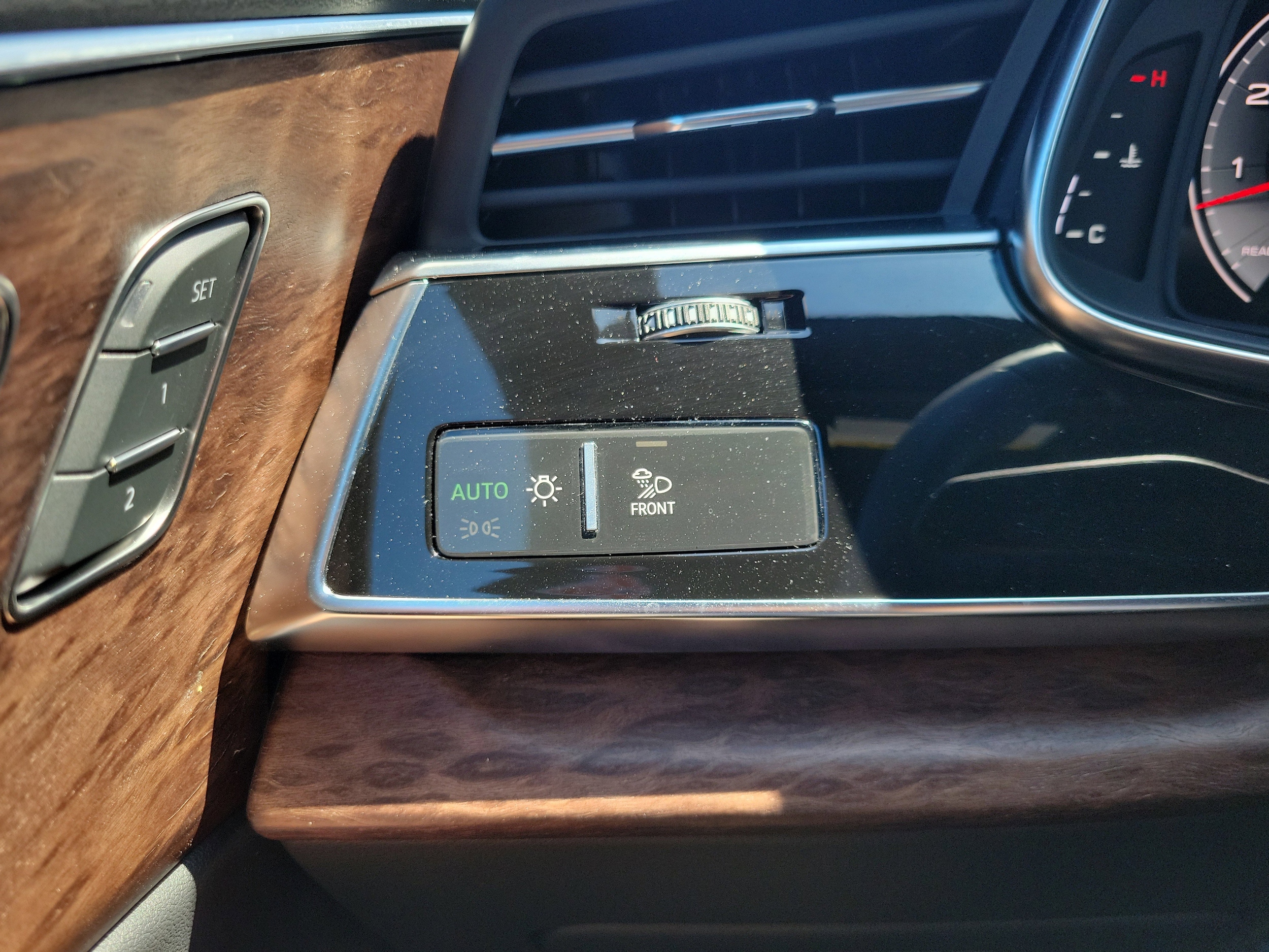 2026 Audi Q8 Premium Plus - Photo 30