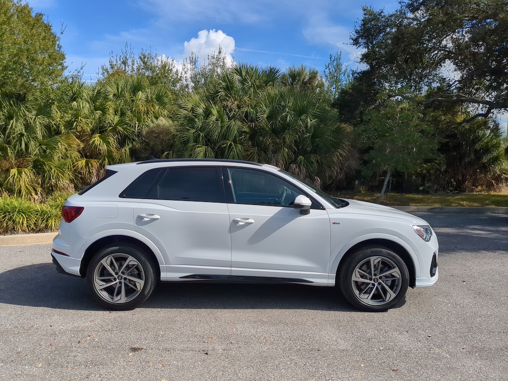 New 2025 Audi Q3 45 S line Premium SUV