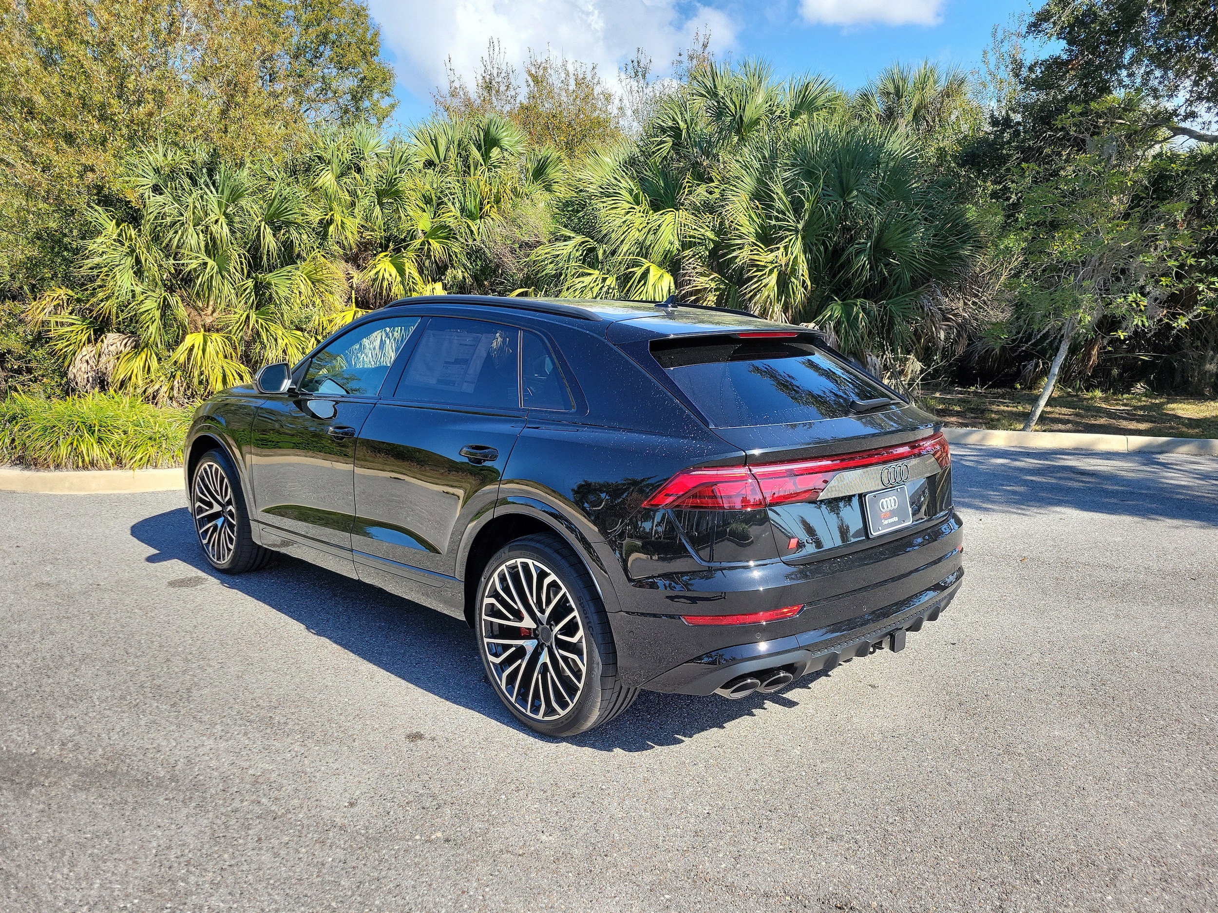 2026 Audi SQ8 Prestige - Photo 6