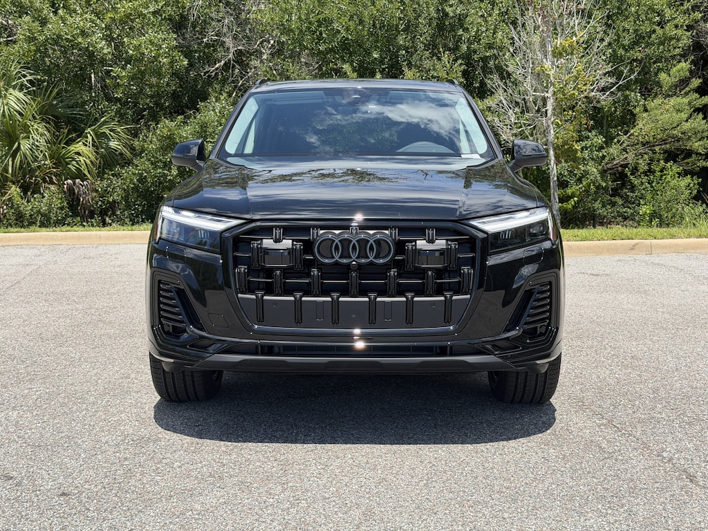 New 2026 Audi Q7 45 Premium SUV