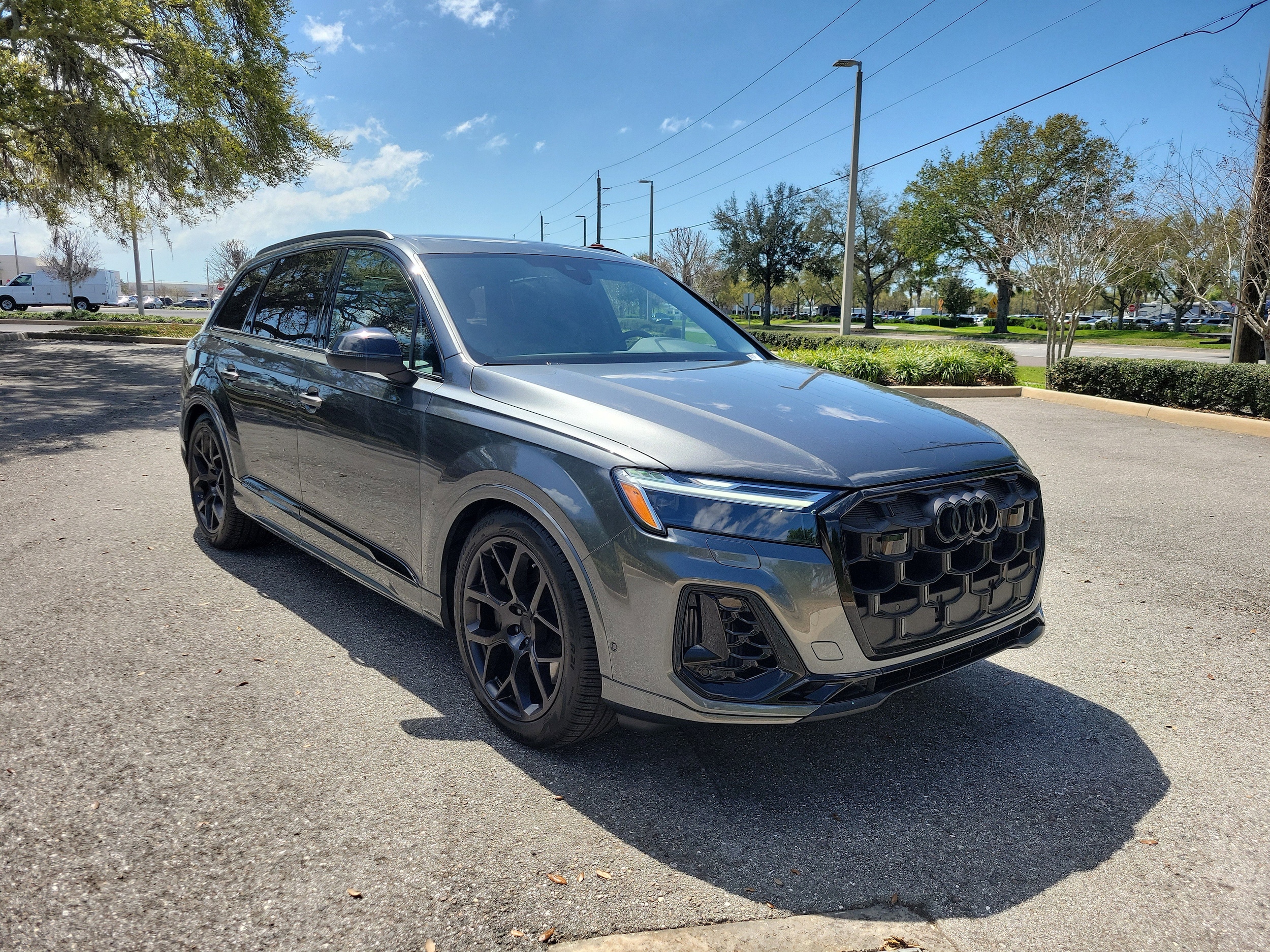 2026 Audi SQ7 Premium Plus quattro Tiptronic's photo