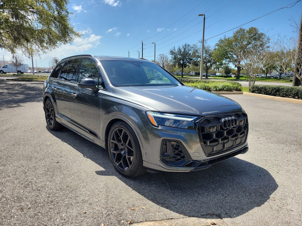 New 2026 Audi SQ7 4.0T Premium Plus SUV