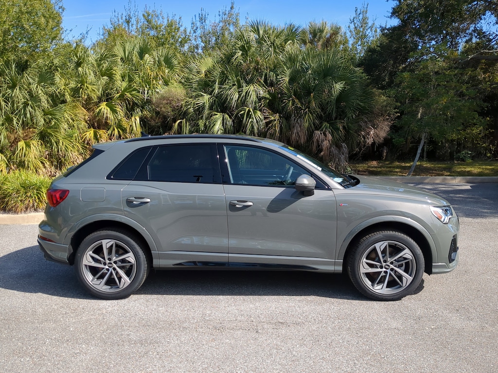 New 2025 Audi Q3 45 S line Premium SUV