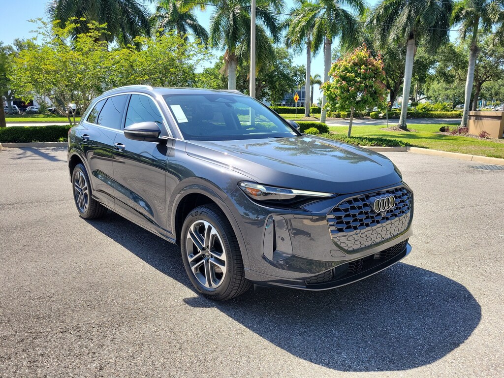 New 2026 Audi Q5 2.0T Premium Plus SUV