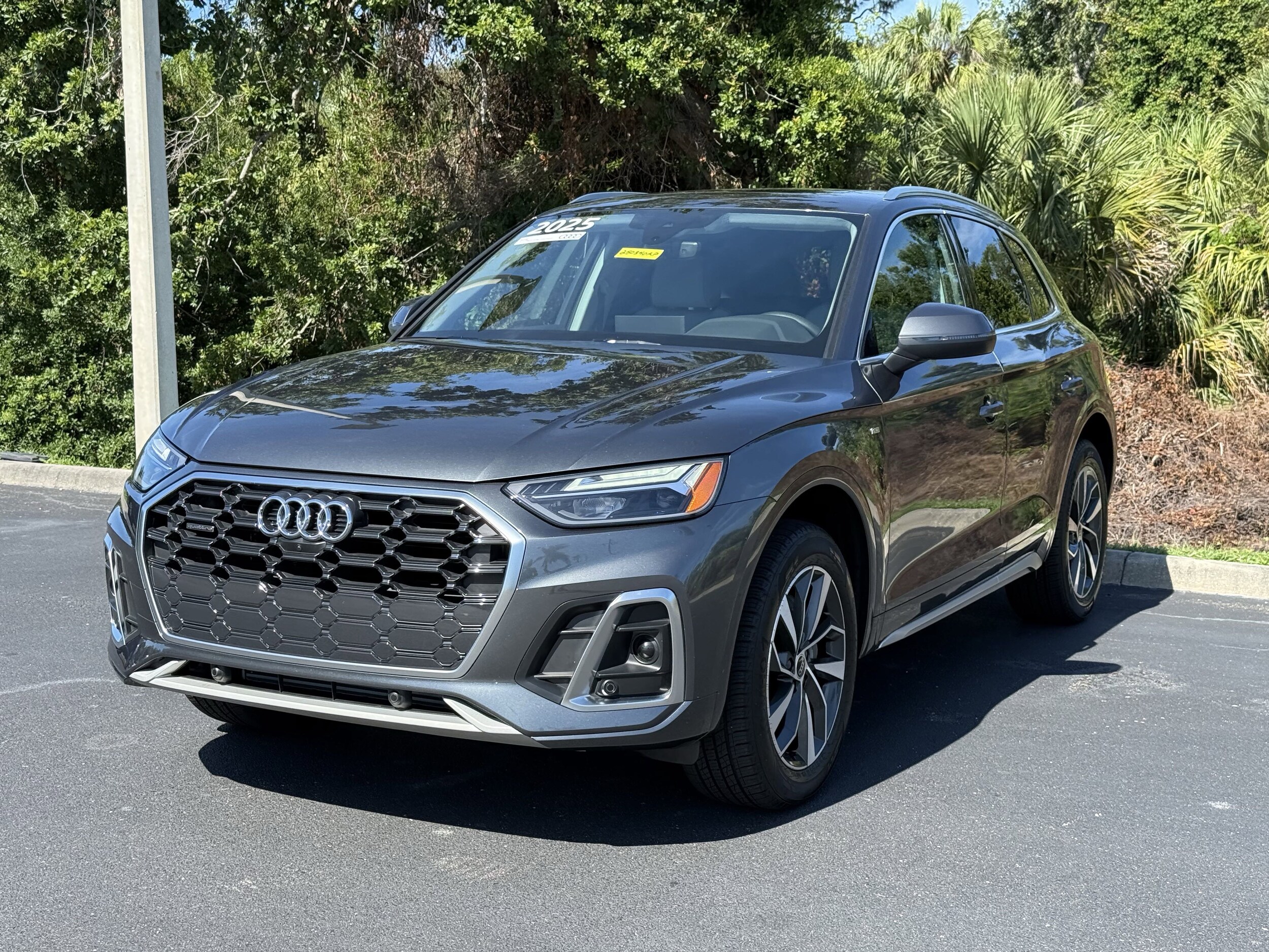 2025 Audi Q5 S line Premium Plus photo 4