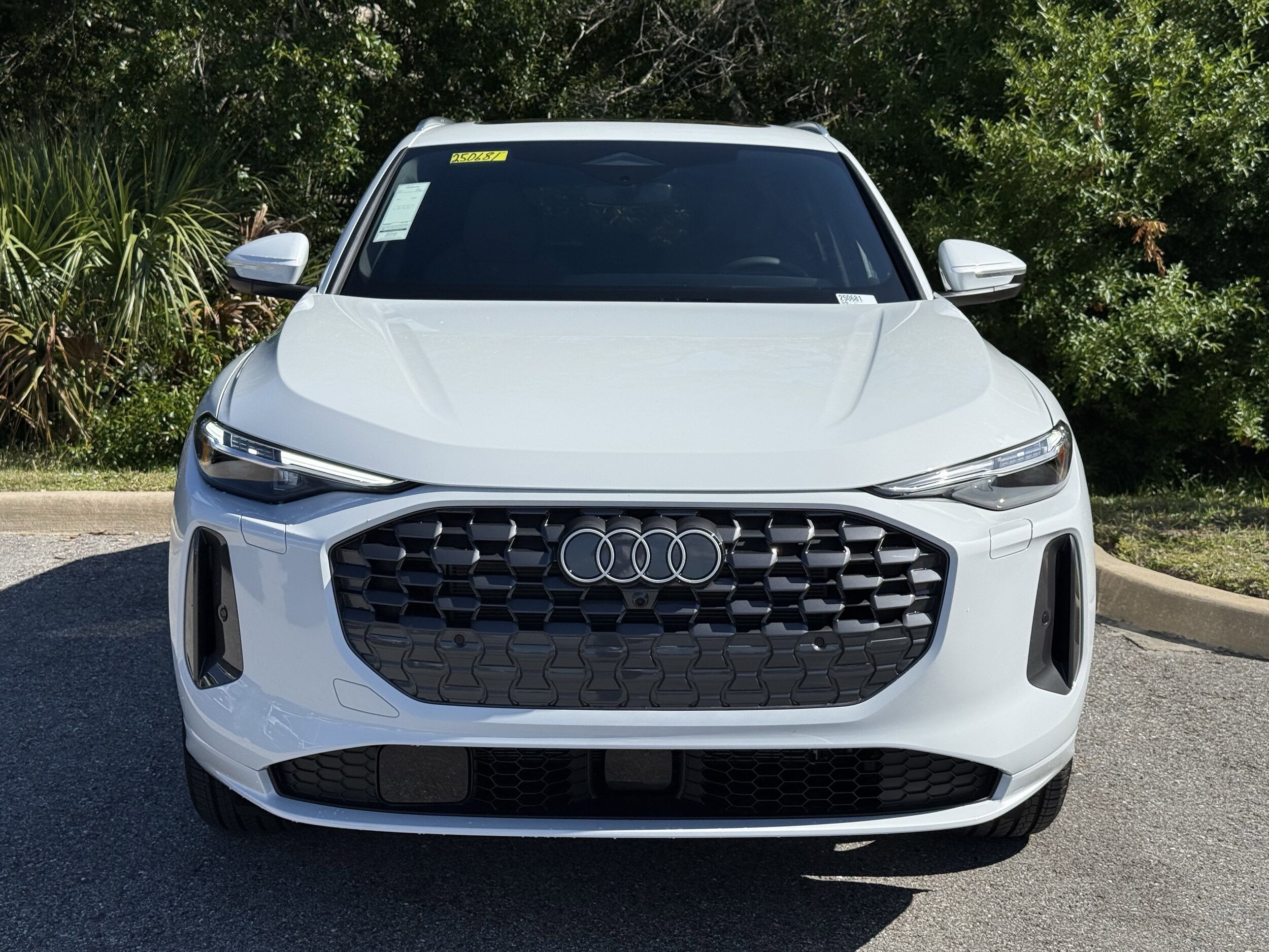 2025 Audi Q5 2.0T Premium Plus photo 3