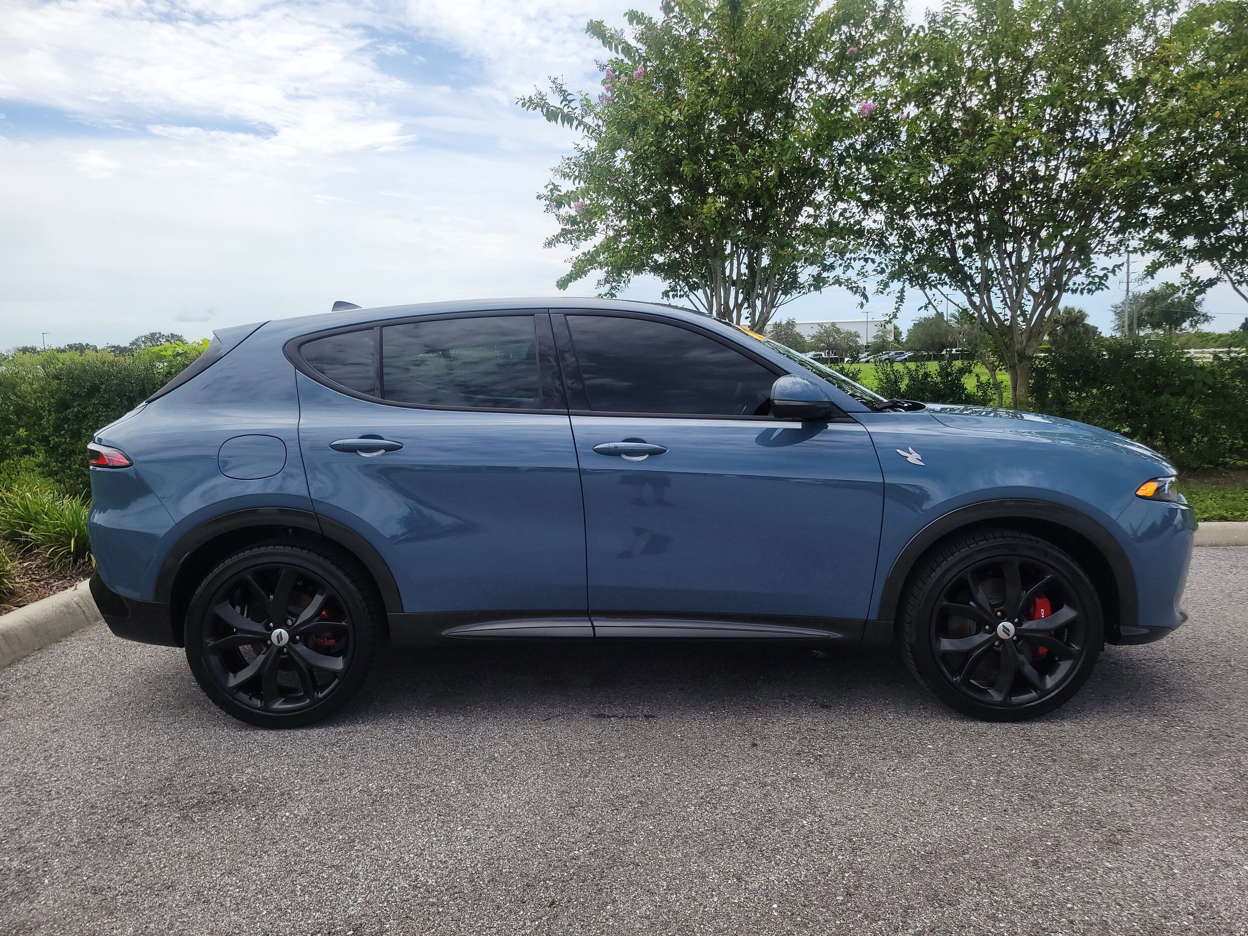 2024 Dodge Hornet R/T Plus photo 3