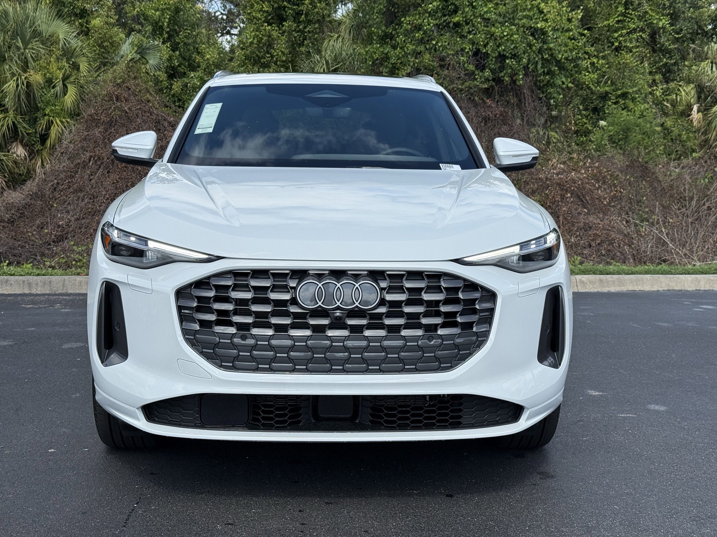 2025 Audi Q5 2.0T Premium Plus photo 2