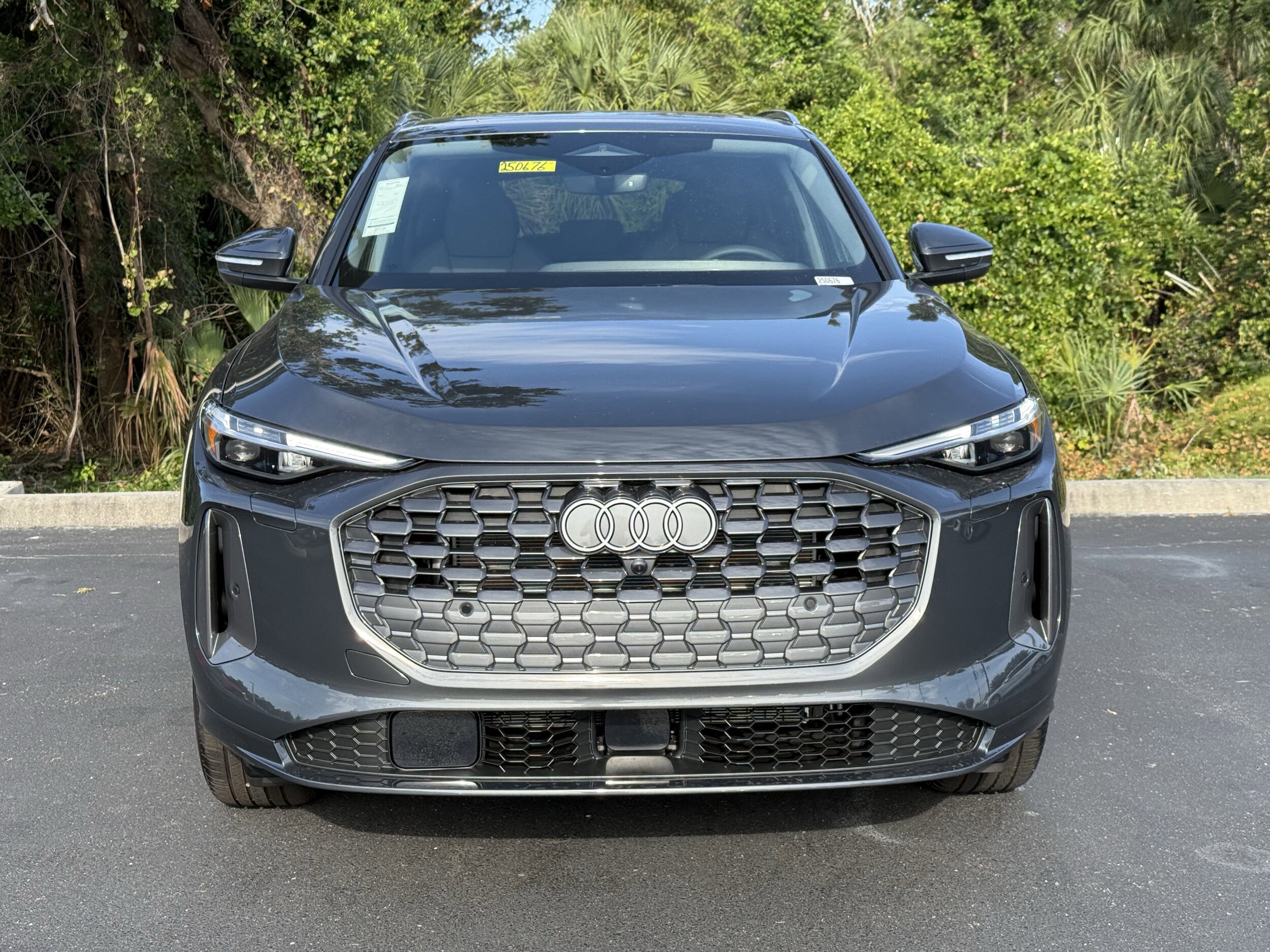 2025 Audi Q5 2.0T Premium Plus photo 3