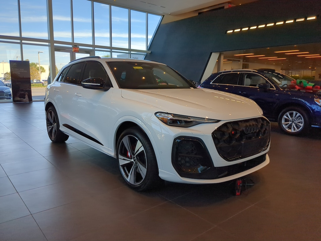 New 2025 Audi SQ5 3.0T Premium SUV