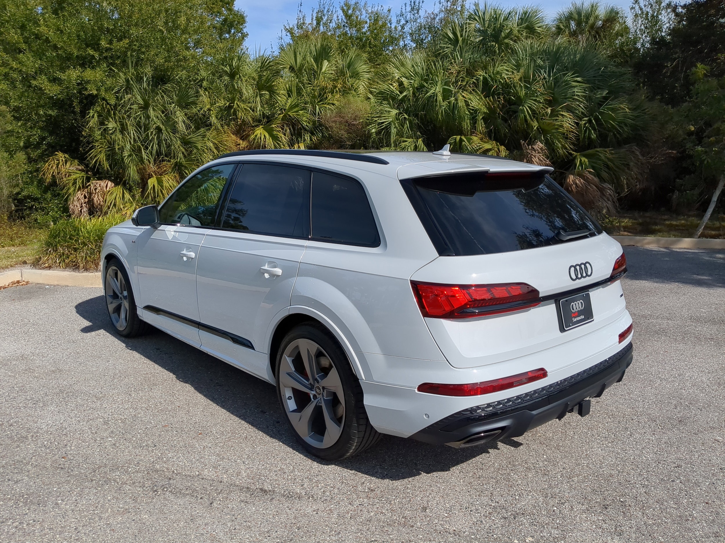 2026 Audi Q7 Prestige - Photo 6