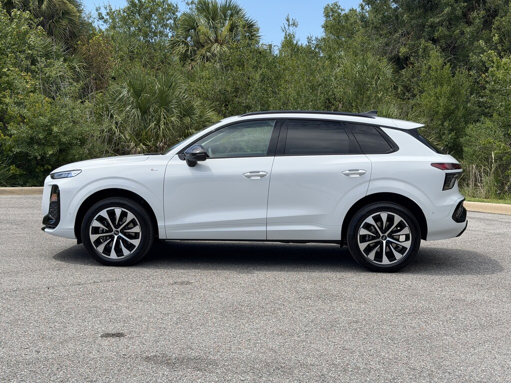 New 2026 Audi Q3 S line SUV