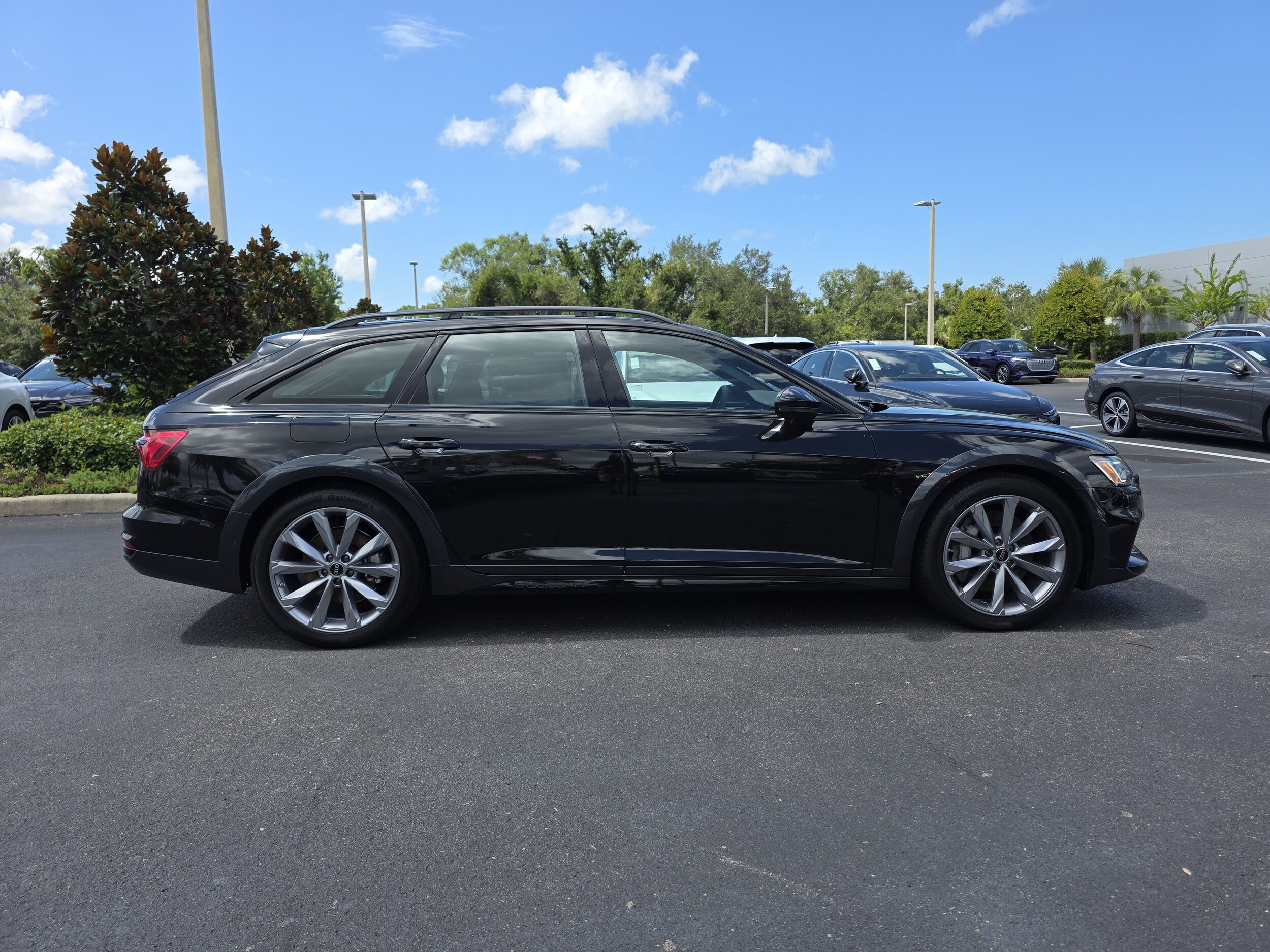 2025 Audi A6 Allroad Quattro Premium Plus photo 2