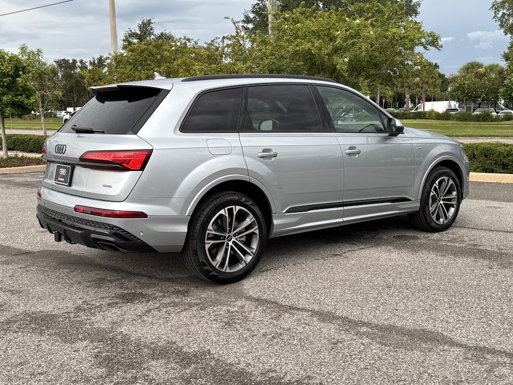 New 2026 Audi Q7 S line 55 Premium SUV