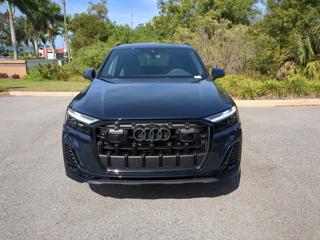 New 2026 Audi Q7 45 Premium SUV