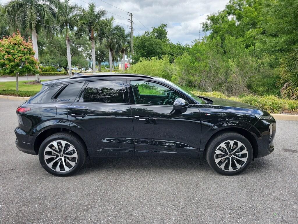 New 2026 Audi Q3 S line SUV