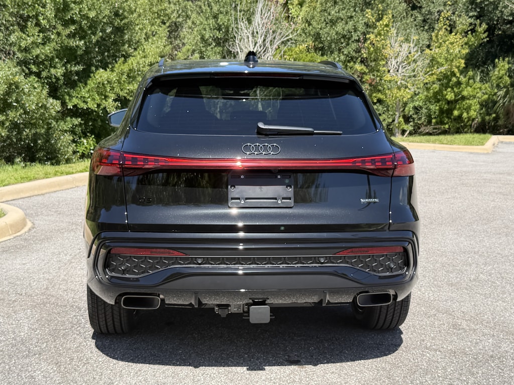 New 2026 Audi Q5 2.0T Premium Plus SUV