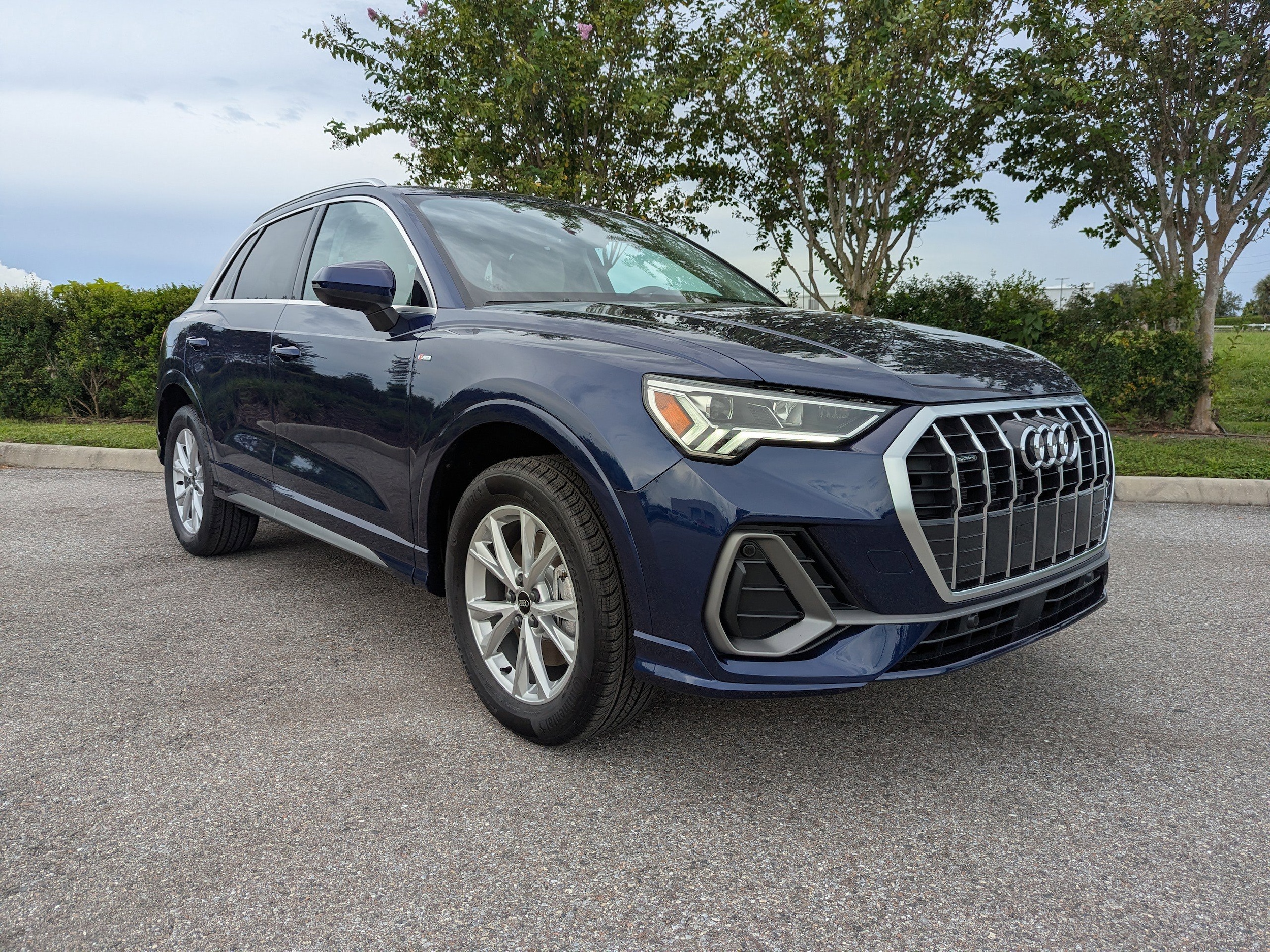 2025 Audi Q3 45 S line Premium