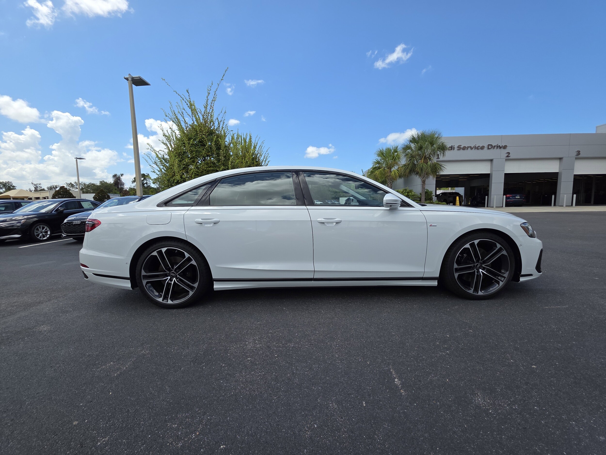 2025 Audi A8 L 55 photo 2