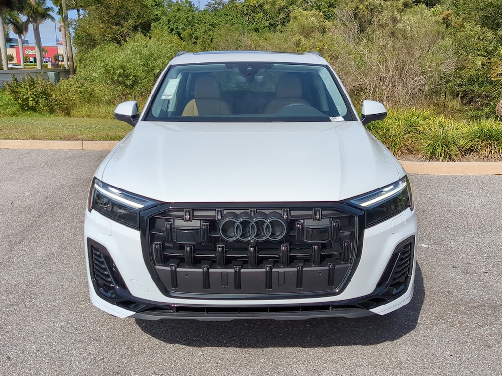 New 2026 Audi Q7 55 Premium SUV