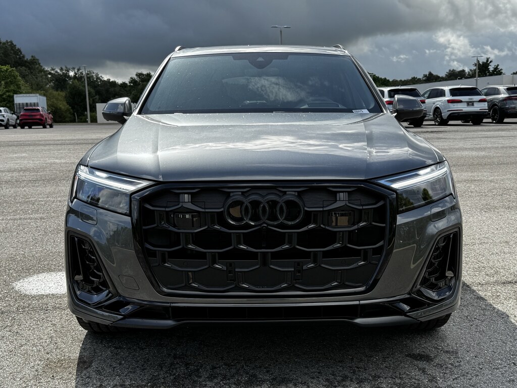 New 2026 Audi Q7 S line 55 Prestige SUV