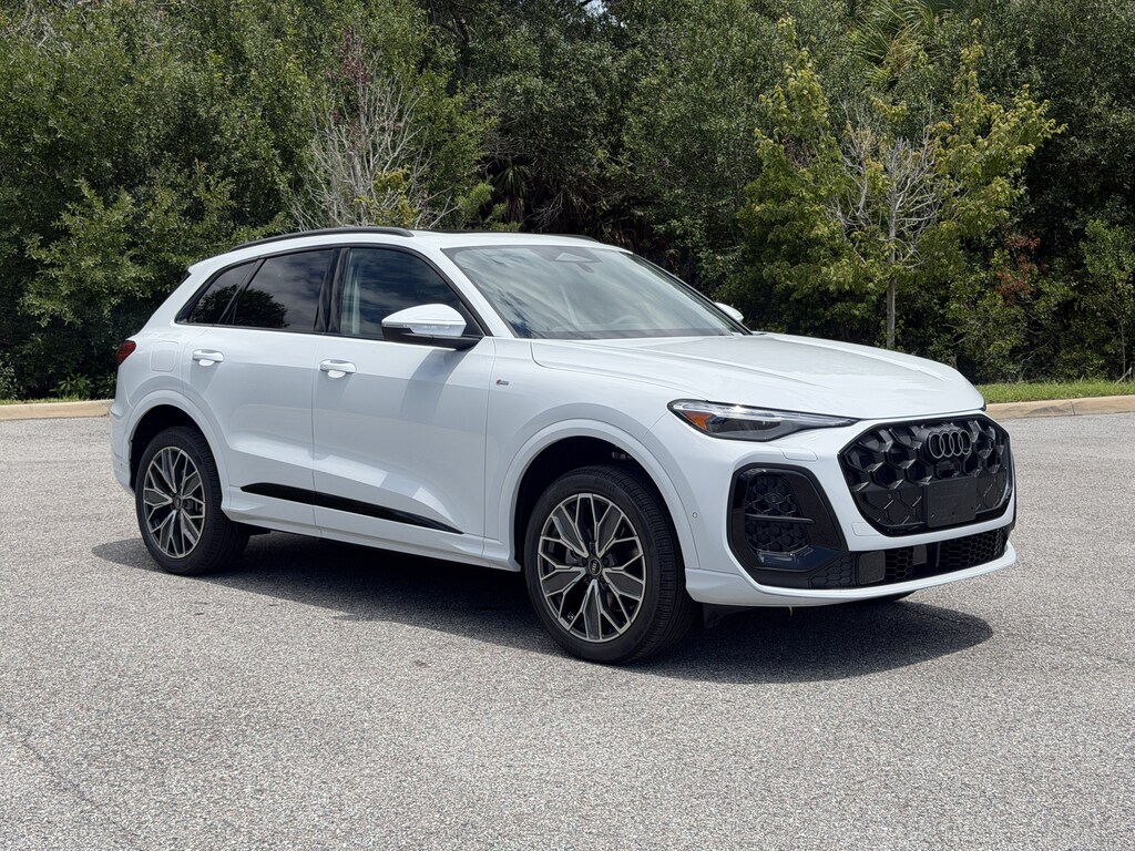 New 2026 Audi Q5 2.0T Premium Plus SUV