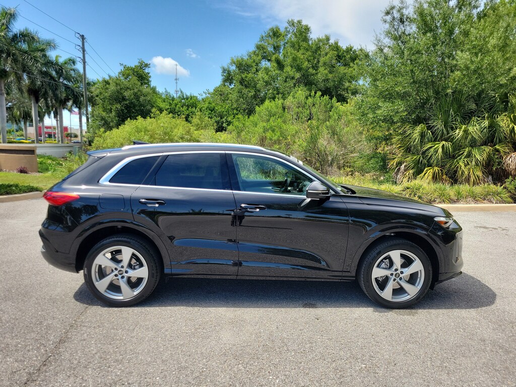 Certified 2025 Audi Q5 Premium Plus SUV