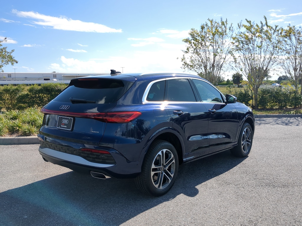 New 2025 Audi Q5 2.0T Premium SUV