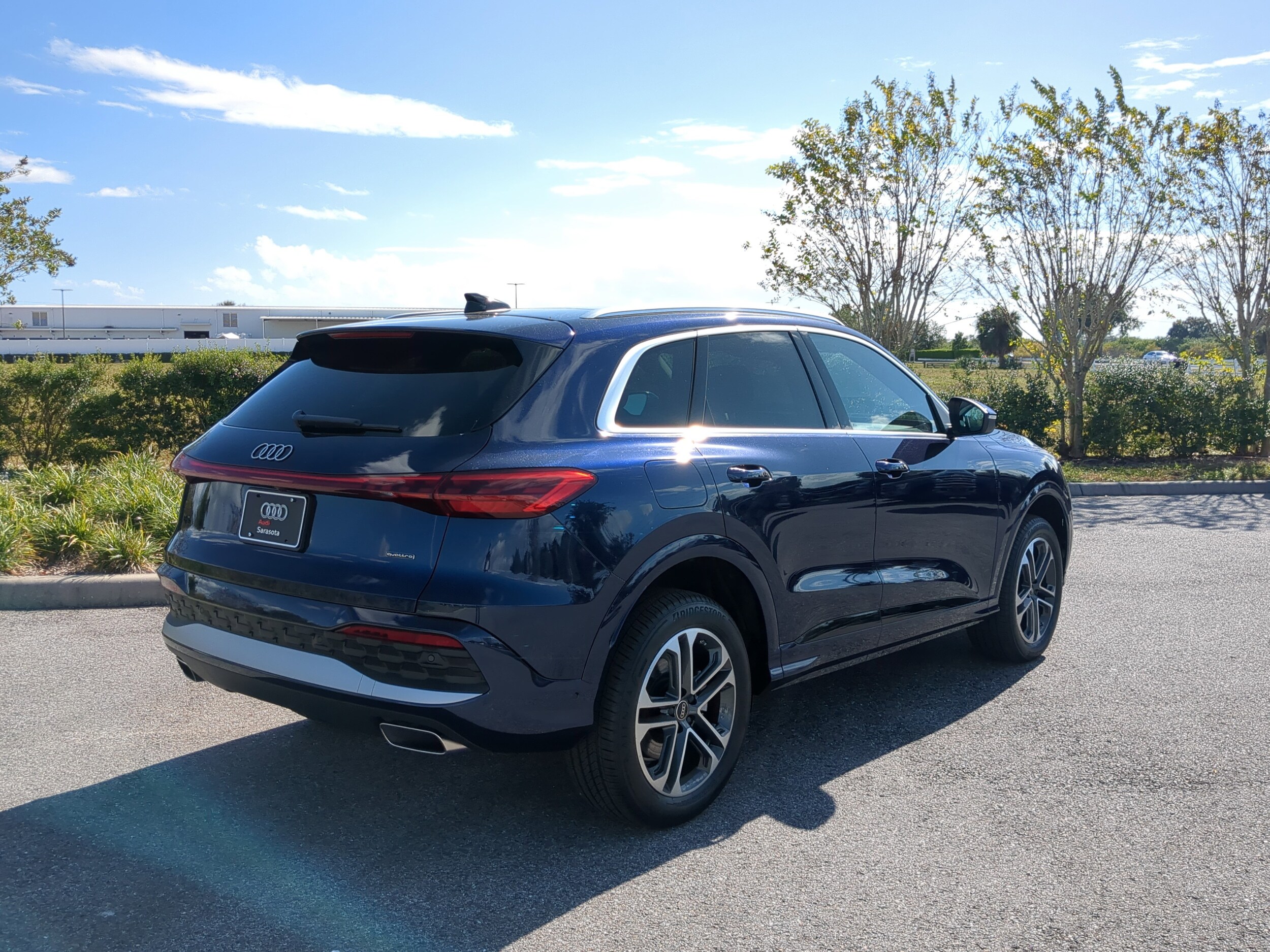 2025 Audi Q5 2.0T Premium photo 3