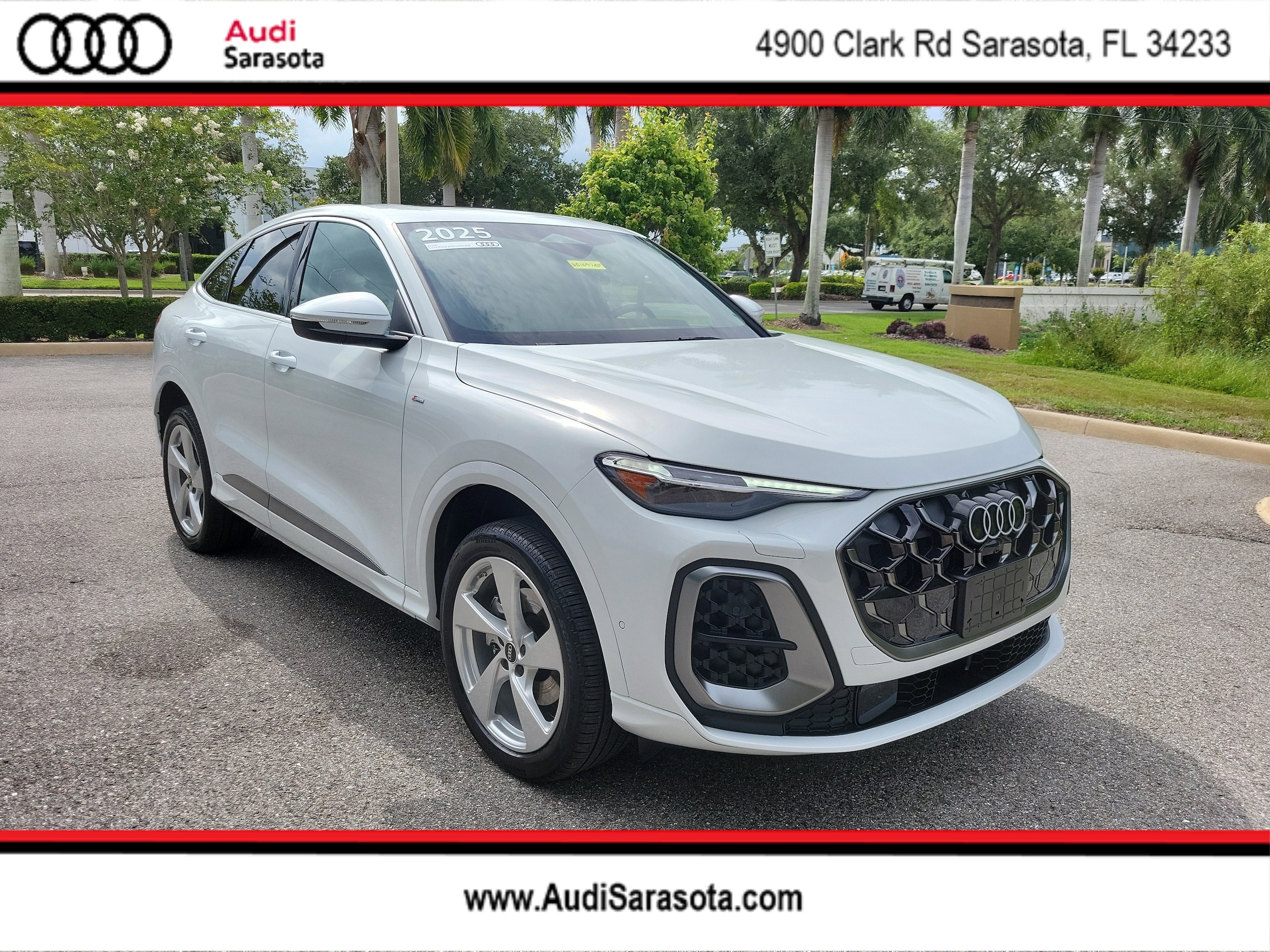 2025 Audi Q5 Sportback Premium Plus quattro's photo
