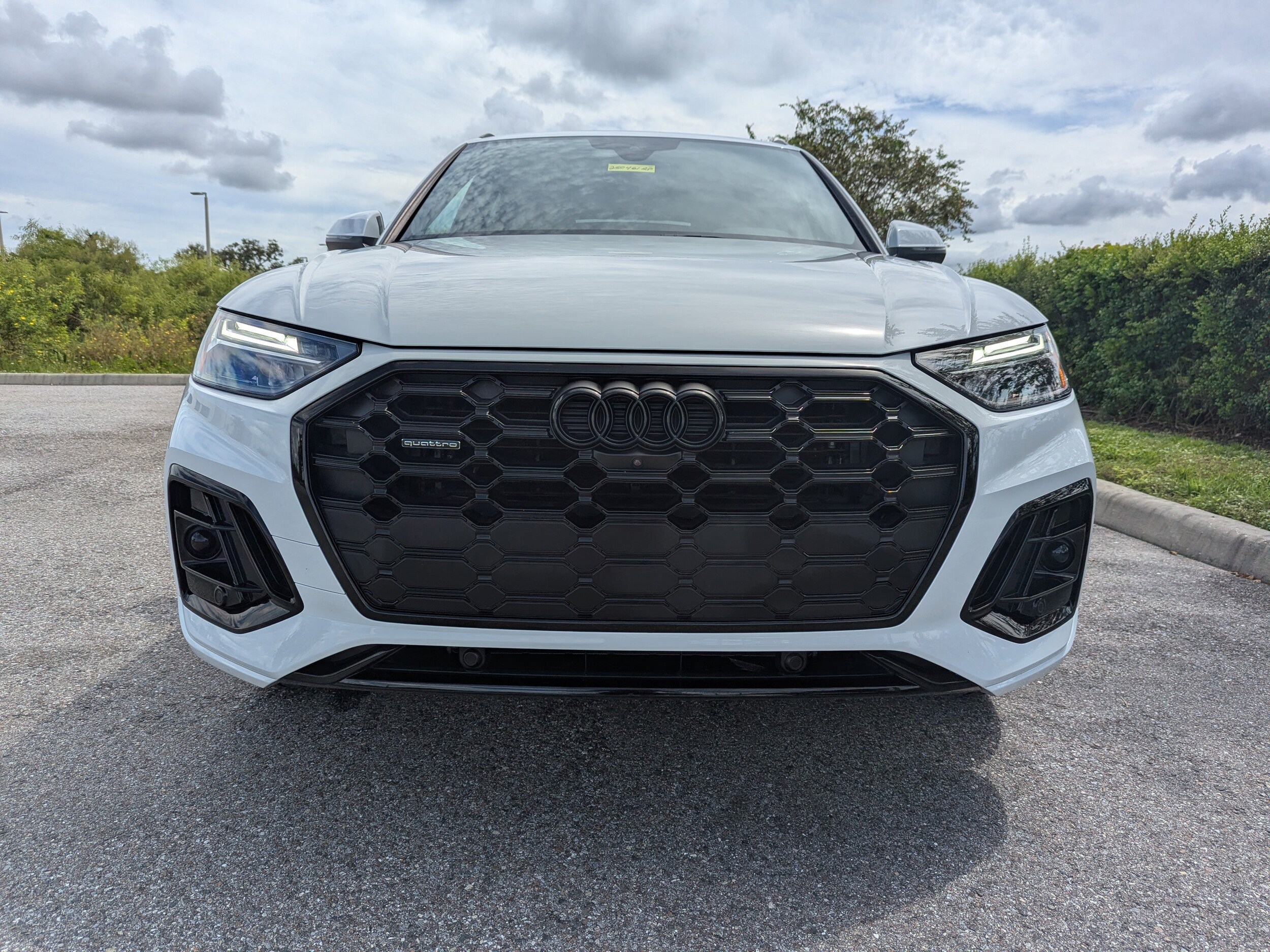 2025 Audi Q5 S line Premium Plus photo 2