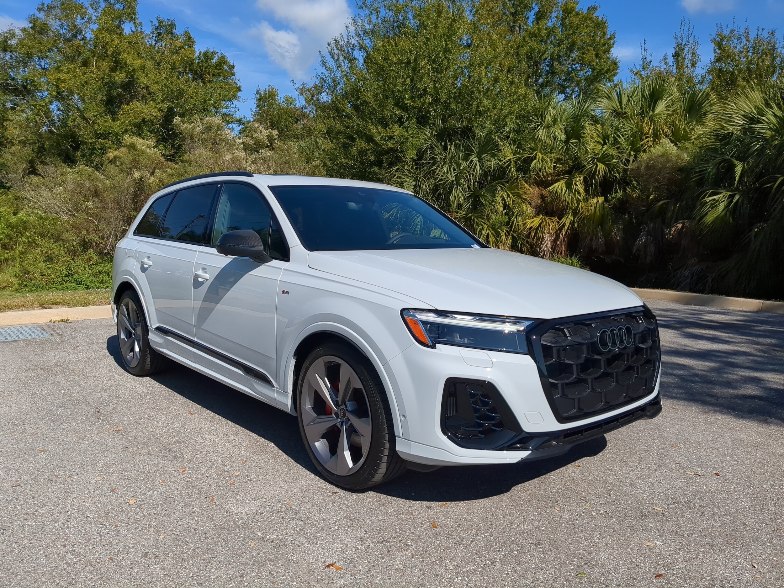 2026 Audi Q7 Prestige's photo