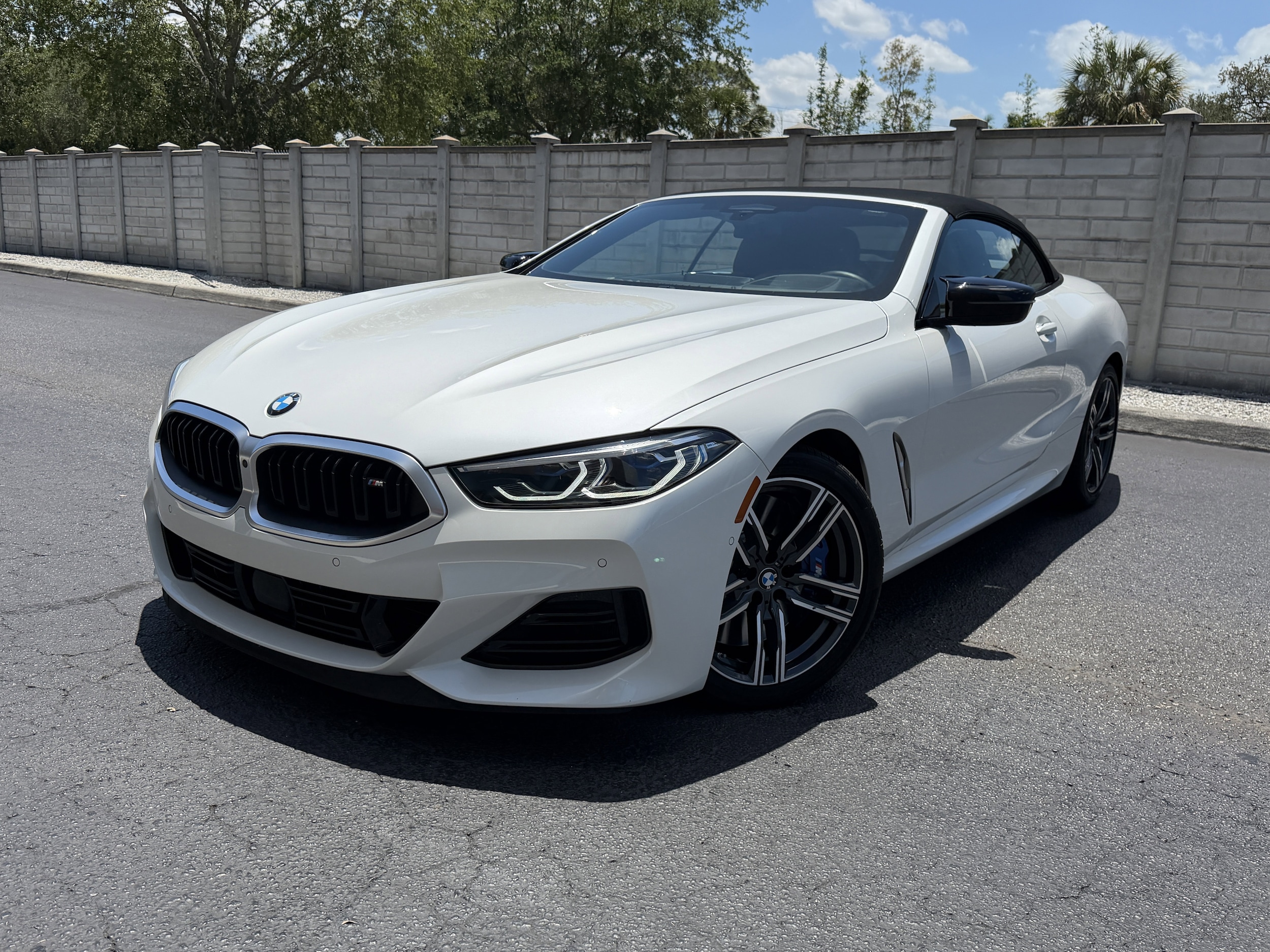 2024 BMW 8 Series M850i xDrive Convertible's photo
