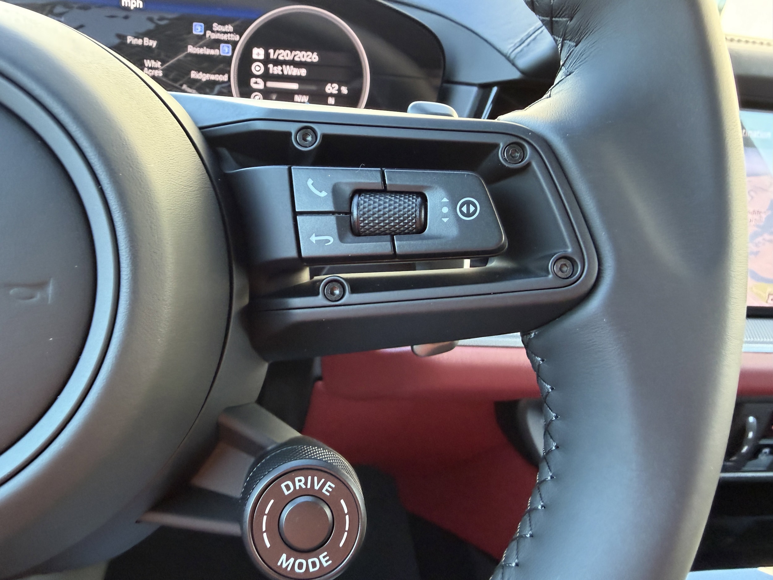 2026 Porsche Cayenne S E-Hybrid - Photo 36