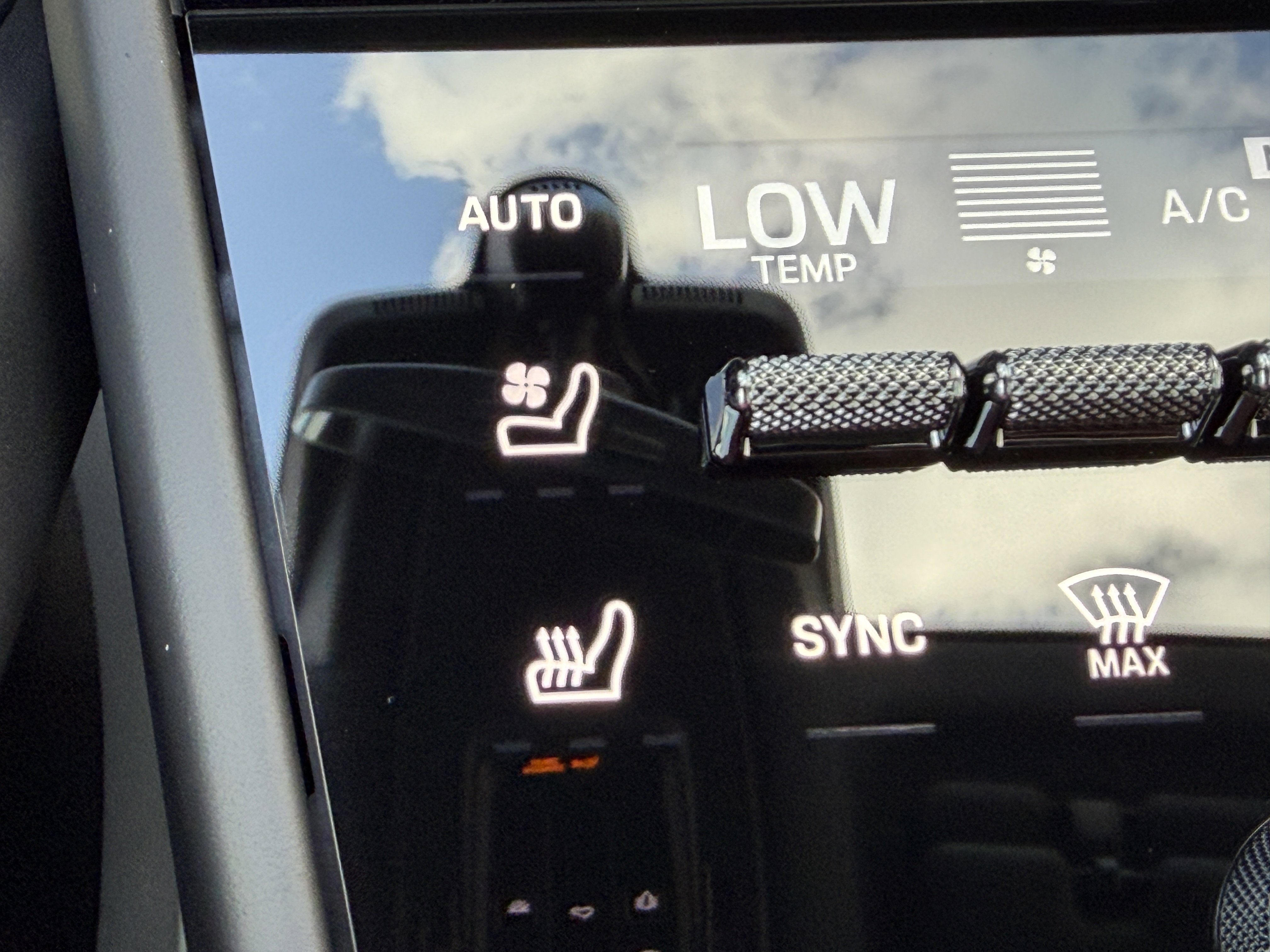 2026 Porsche Cayenne S - Photo 27