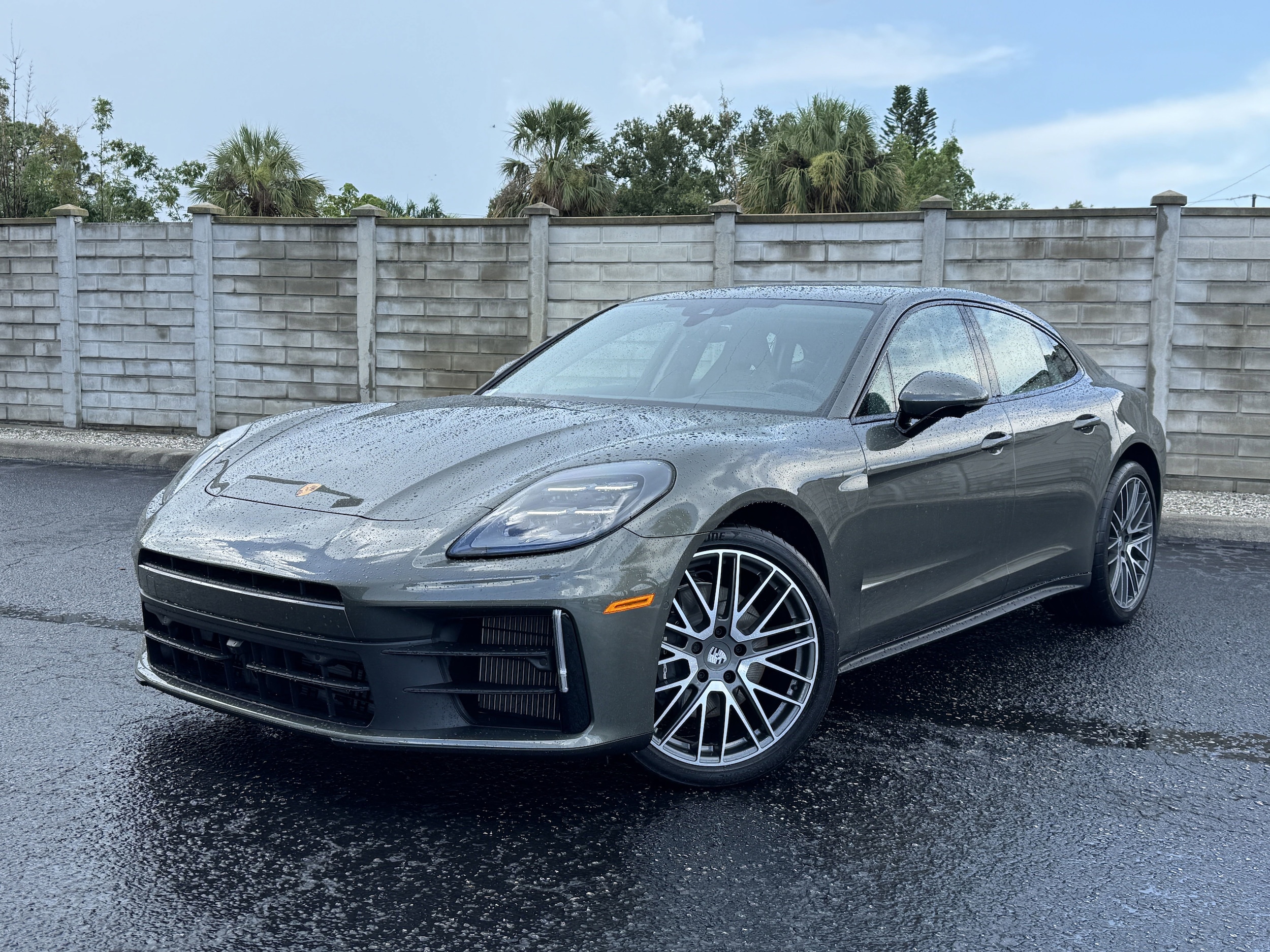 2025 Porsche Panamera Hatchback 