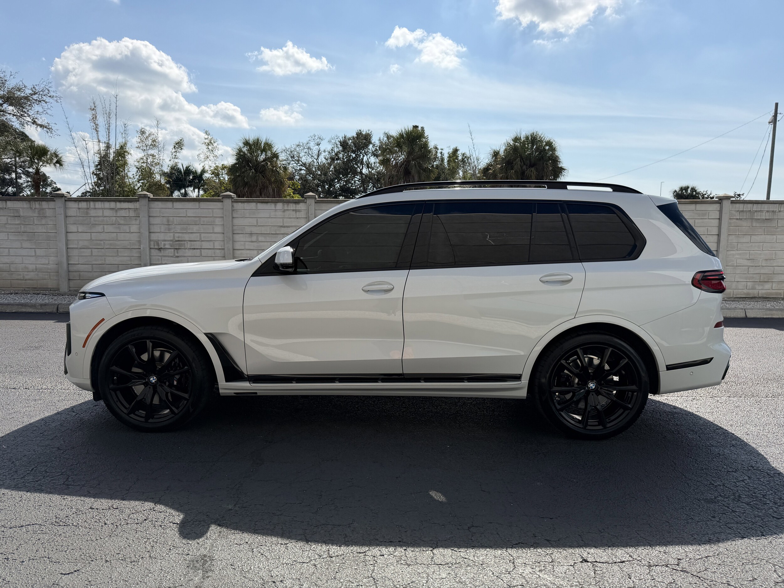 2024 Bmw X7 xDrive40i photo 2