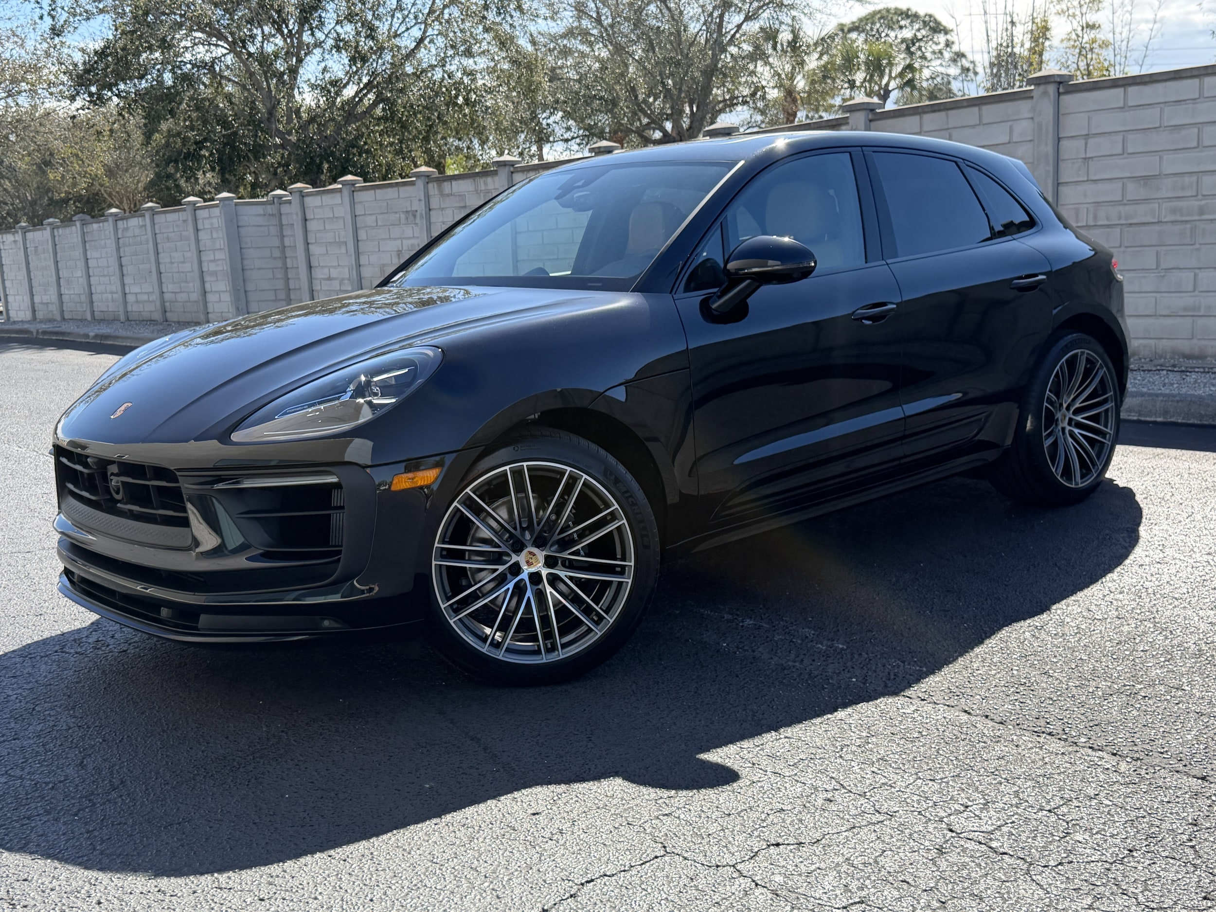 2026 Porsche Macan SUV 