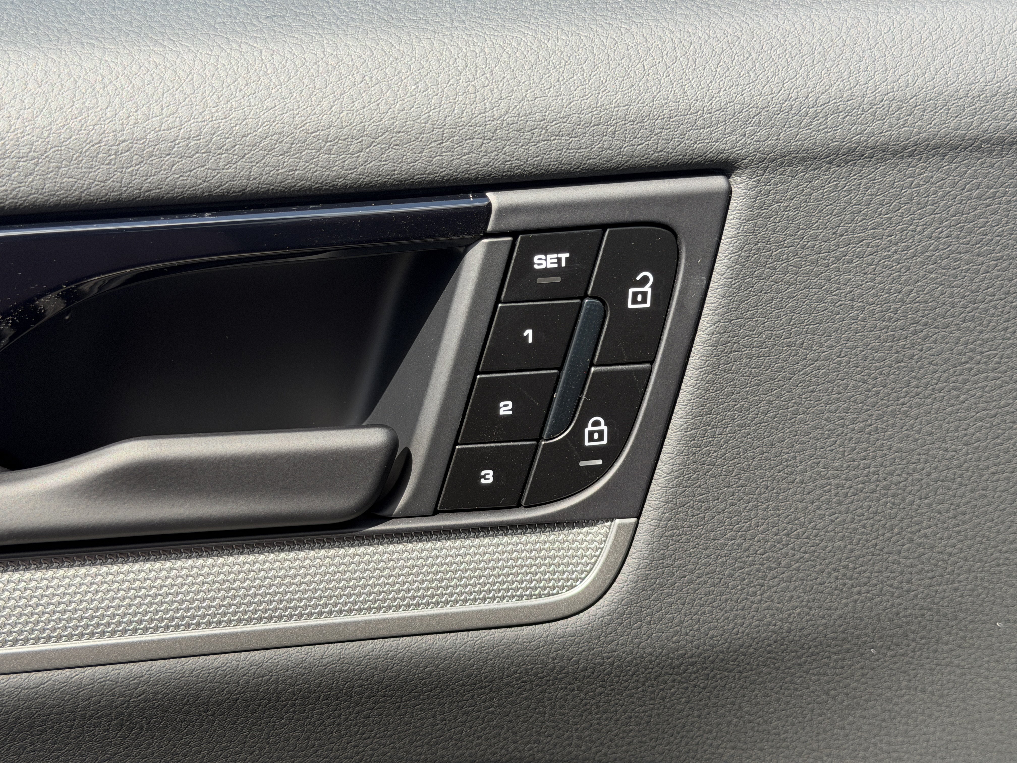 2026 Porsche Cayenne Coupe Base - Photo 22
