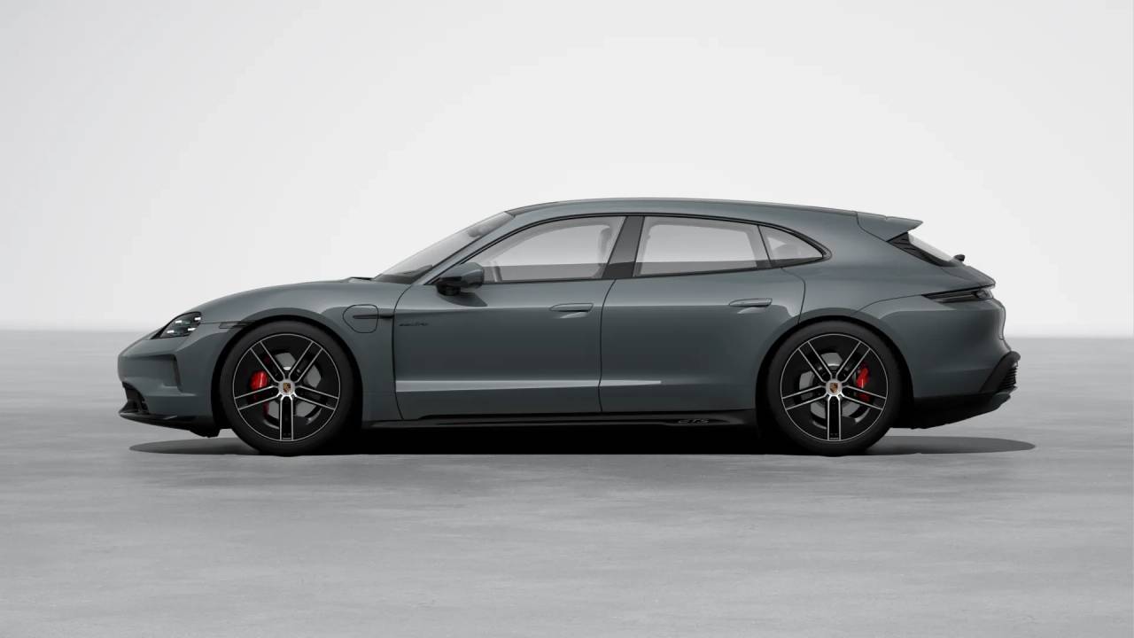 2026 Porsche Taycan Sport Turismo GTS photo 2