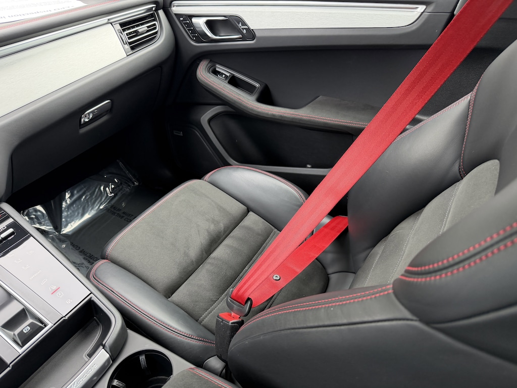 Certified 2022 Porsche Macan GTS SUV