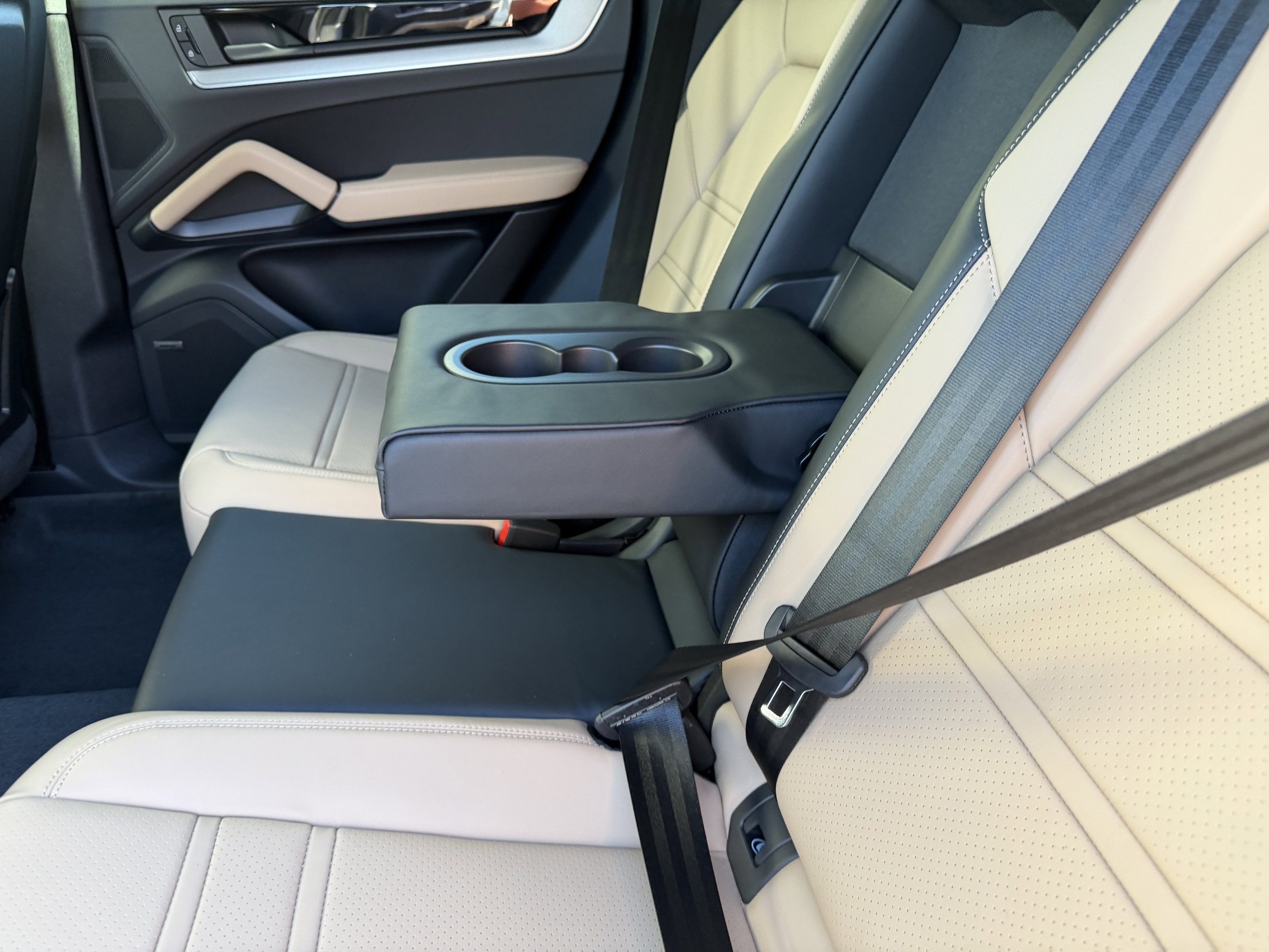 2026 Porsche Cayenne Coup Base - Photo 20