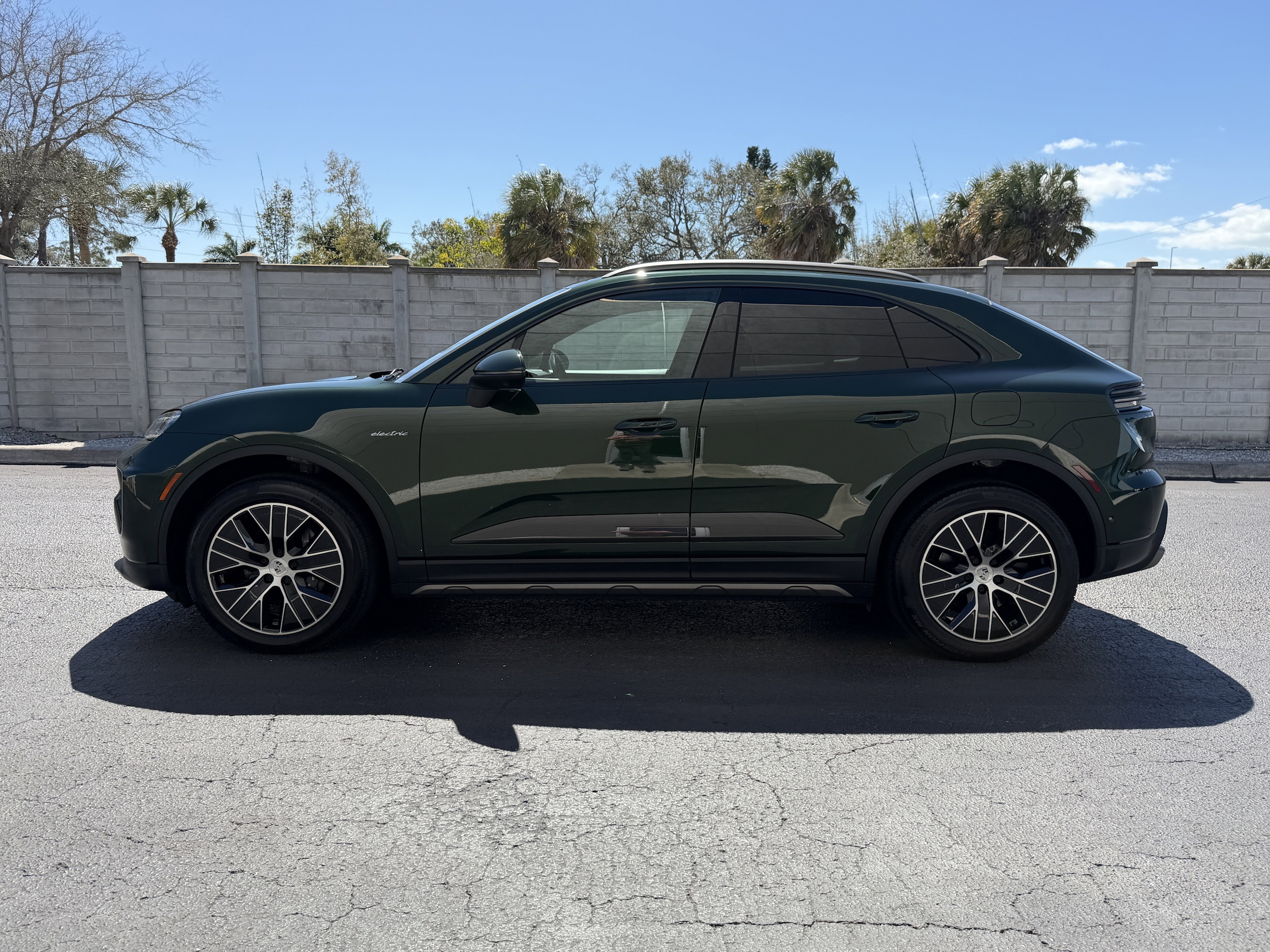 Certified 2025 Porsche Macan Base with VIN WP1AA2XA3SL000938 for sale in Sarasota, FL