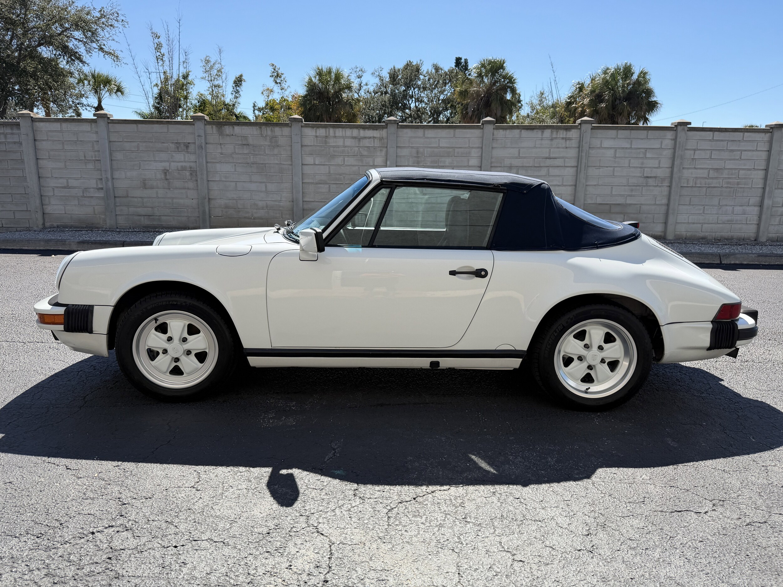 1988 Porsche 911 photo 2