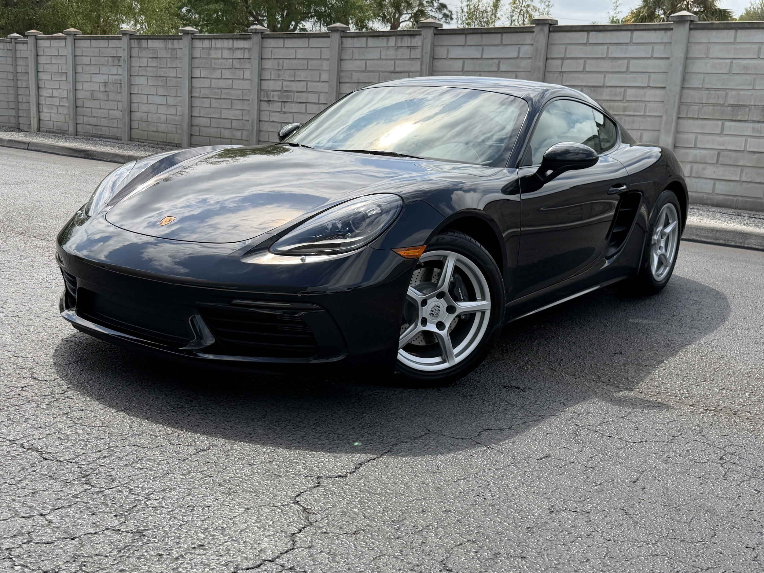 2025 Porsche 718 Cayman Coupe 