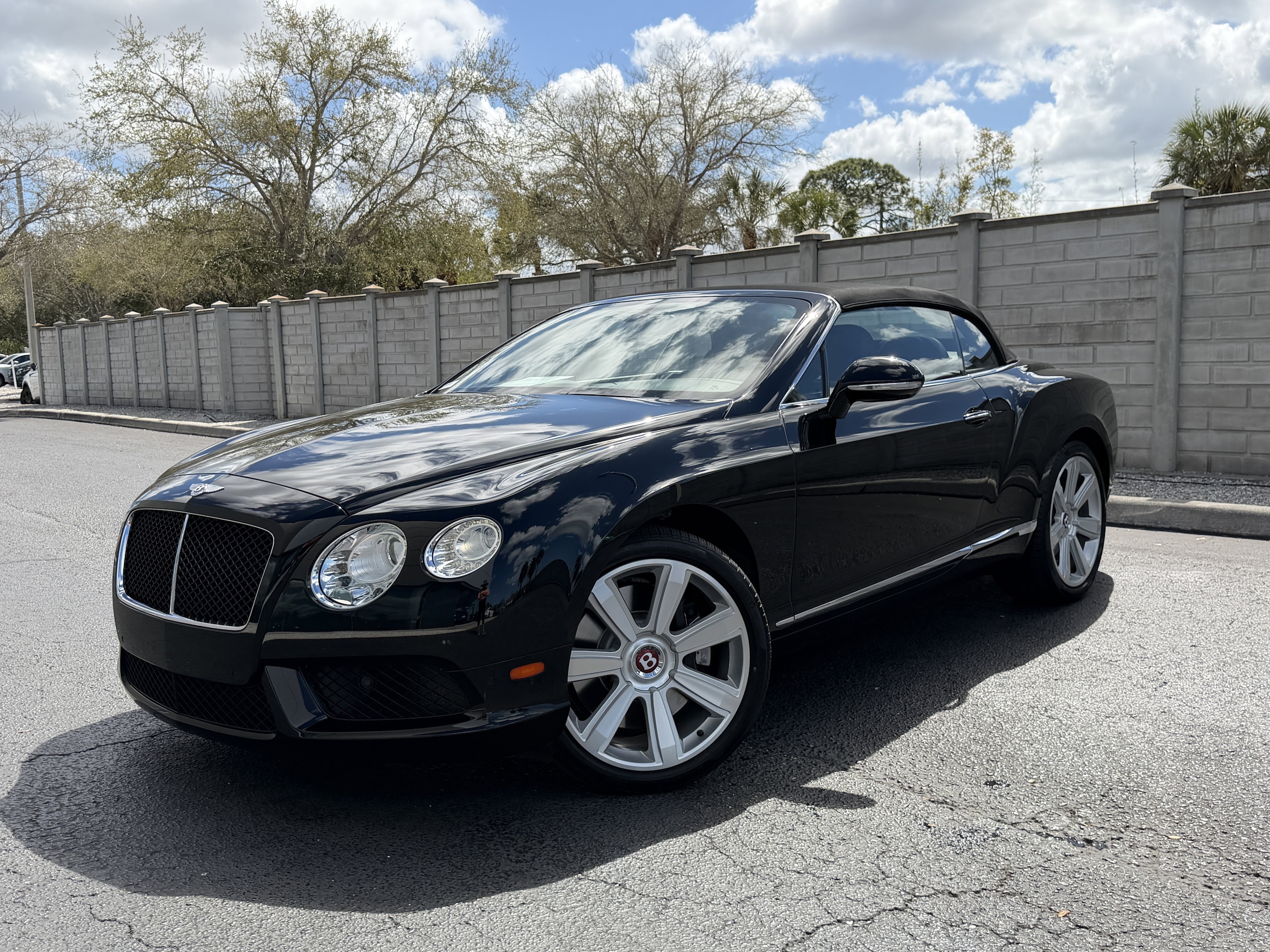 2013 Bentley Continental GTC Base